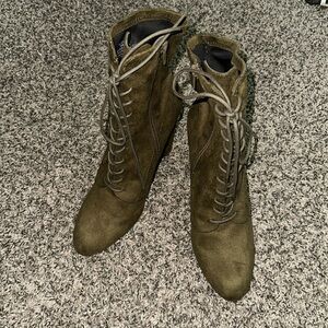 Steve Madden heeled calf boots